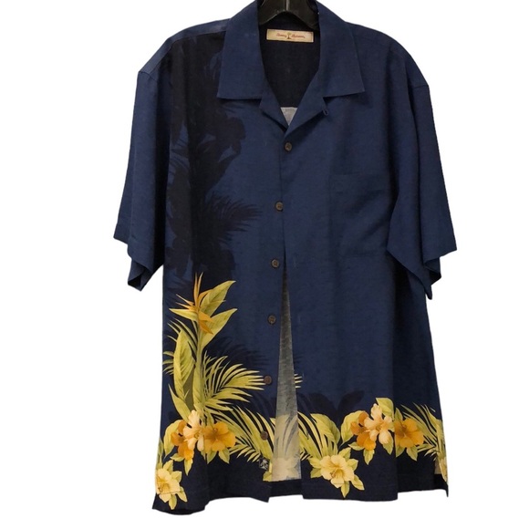 Tommy Bahama‎ 100% Silk navy blue Hawaiian shirt w/ birds of paradise size S - Picture 1 of 8
